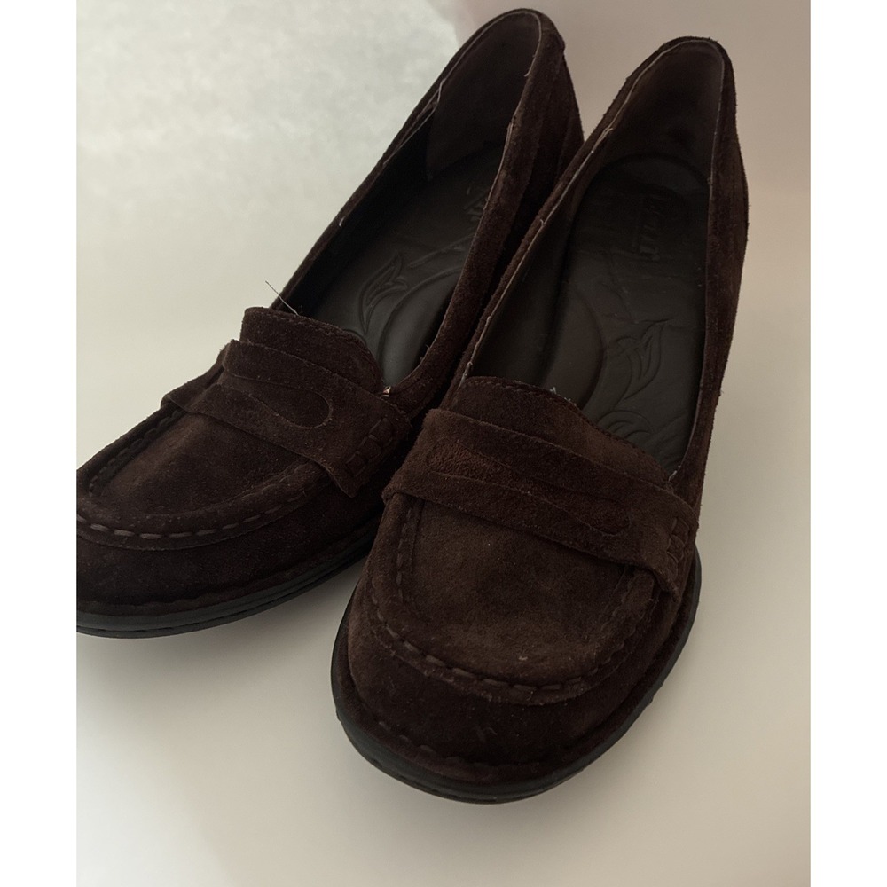 Born Brown Suede Shoes Womens Size 9.5M/W Brown Heels.